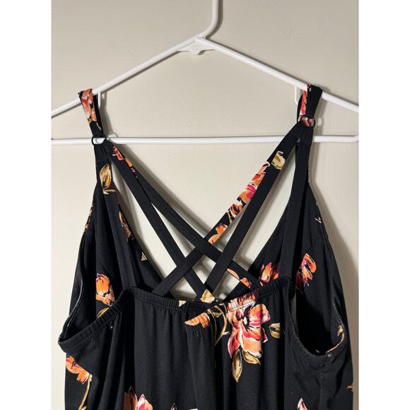 Plus Size Floral Dress Size 2X - Picture 4 of 7